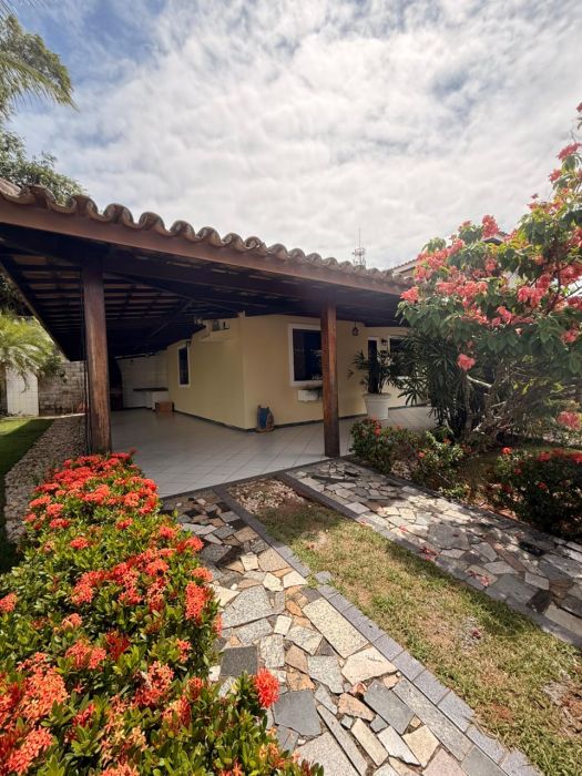 Casa em Condomínio - Aluguel - Vilas do Atlântico - Lauro de Freitas - BA