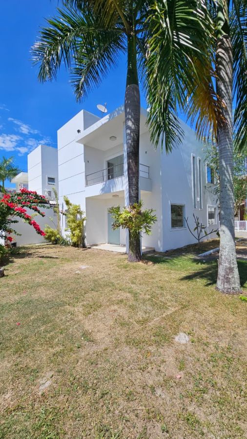 Casa em Condomnio - Aluguel - Buraquinho - Lauro de Freitas - BA