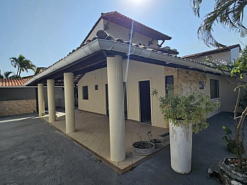 Casa em Condom�nio � Venda