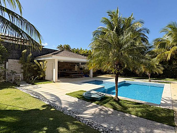 Casa em Condom�nio para Aluguel